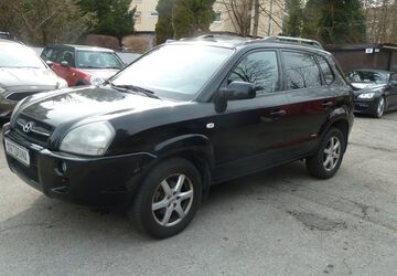 Hyundai TUCSON 208.000 km 3.800 &euro; Starnberg 82319