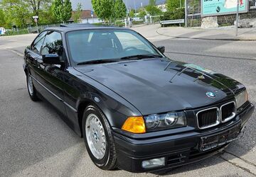 BMW 325 98.900 km 15.999 &euro; München 81247