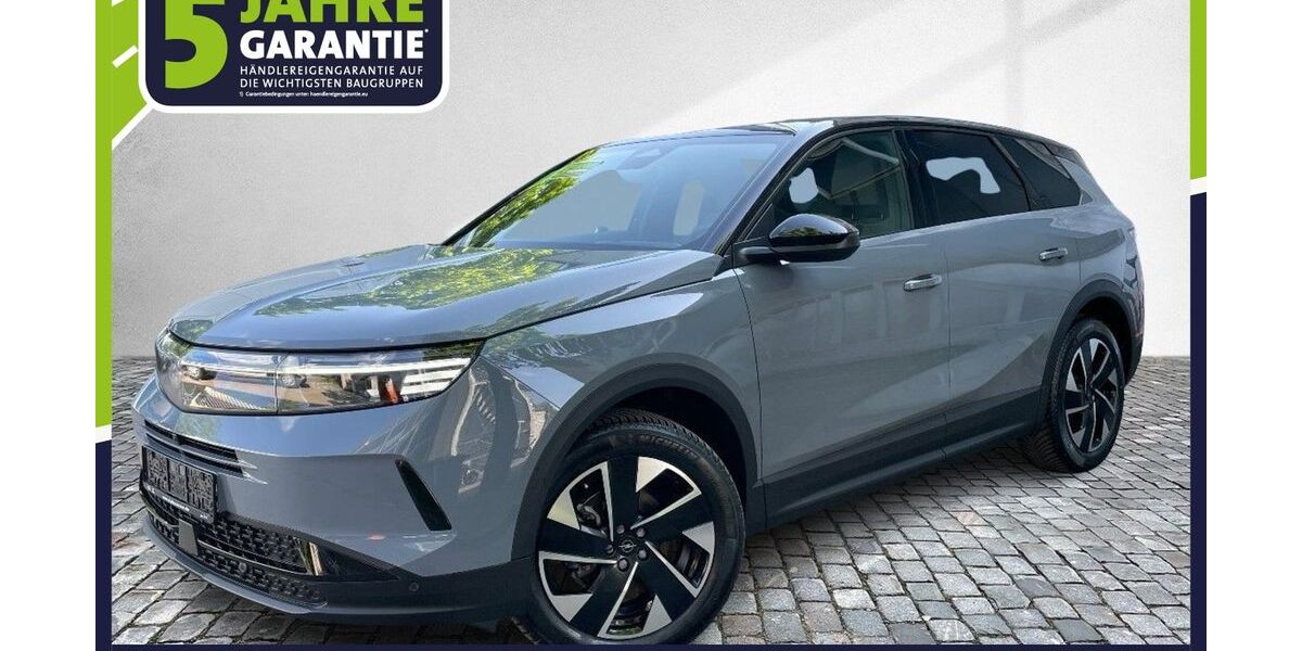 Opel Grandland (X) 27.430 km 26.950 &euro; München 81827