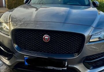 Jaguar F-Pace 126.300 km 14.000 &euro; Karlsfeld 85757