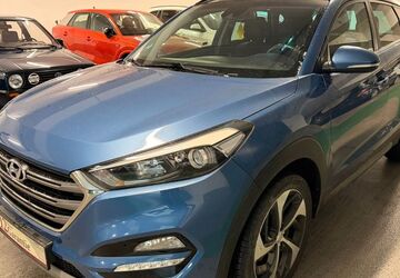 Hyundai TUCSON 180.000 km 12.600 &euro; München 81825