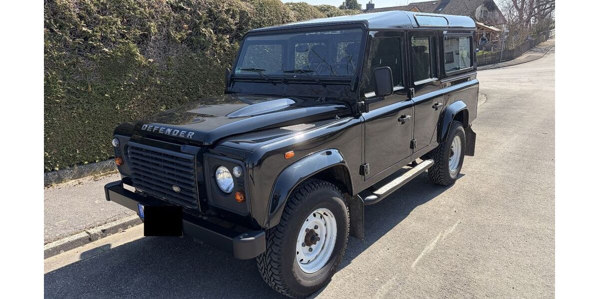 Land Rover Defender 10.852 km 70.000 &euro; München 81369