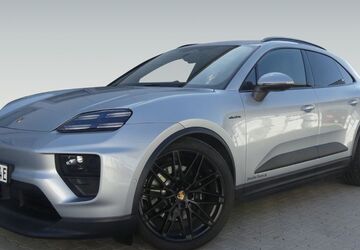 Porsche Macan 12.900 km 109.900 &euro; Gilching 82205