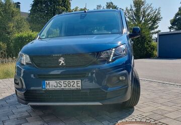 Peugeot e-Rifter 79.000 km 22.999 &euro; München 82239