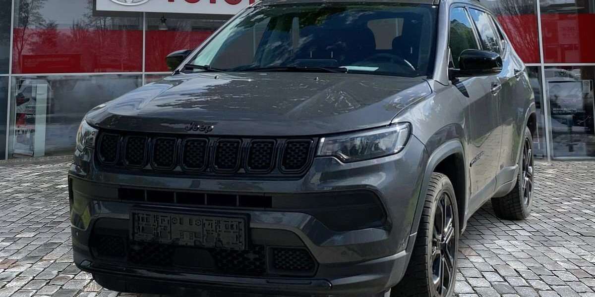 Jeep Compass 68.336 km 16.990 &euro; München 81673