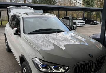 BMW X5 132.000 km 48.700 &euro; München 80992