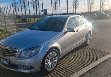 Mercedes-Benz C 350 222.000 km 7.499 &euro; München 81245