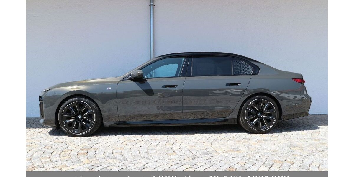 BMW 740 10.000 km 127.900 &euro; München 81245