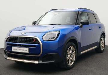 Mini Countryman S All4 2.865 km 44.869 &euro; München 80788