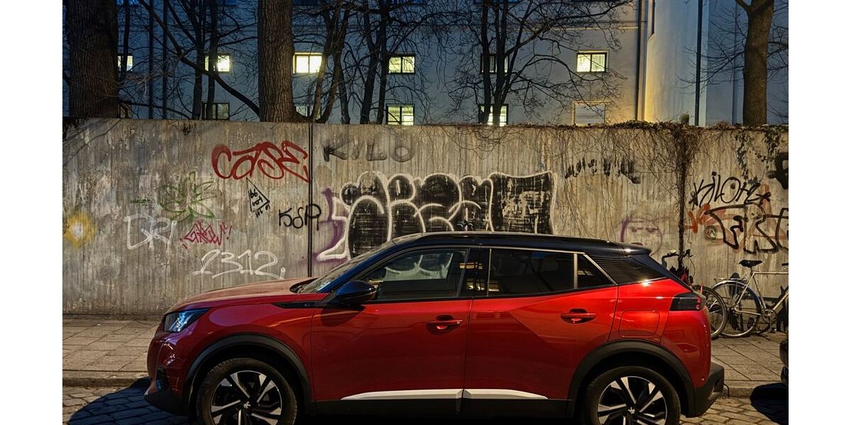 Peugeot 2008 58.000 km 17.500 &euro; München 80539