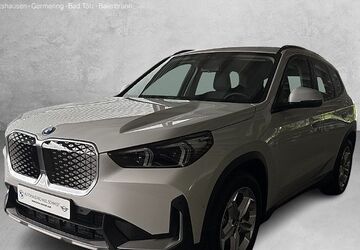 BMW iX1 5.900 km 45.900 &euro; Starnberg 82319