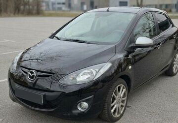 Mazda 2 109.000 km 7.200 &euro; München 81377