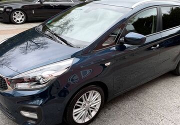 Kia Carens 190.000 km 8.980 &euro; München 81827