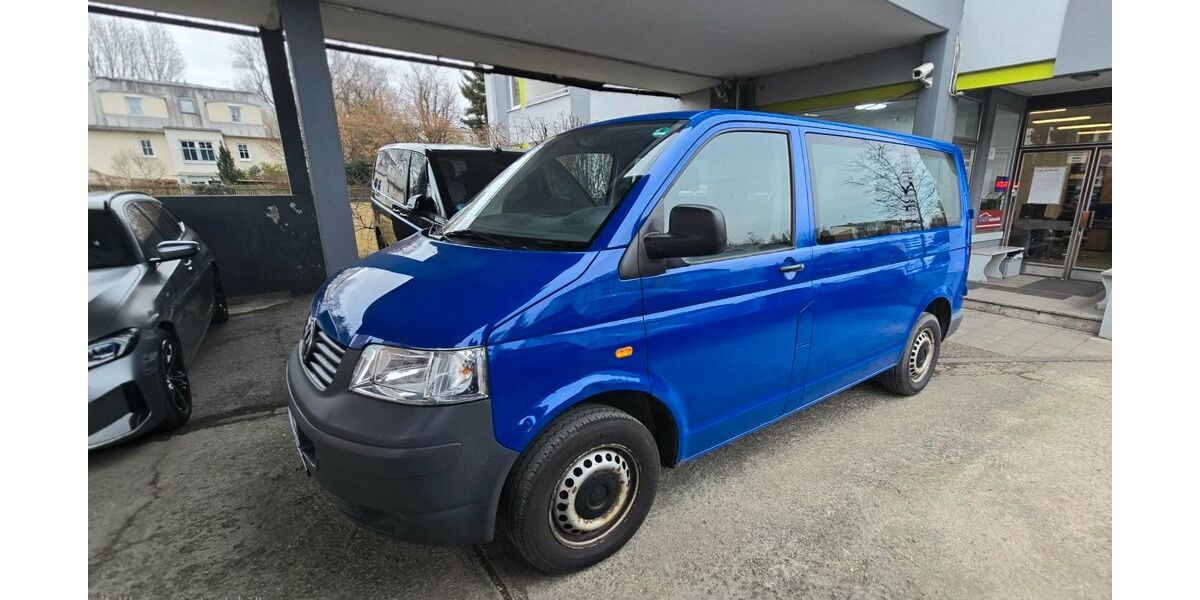 VW T5 Transporter 101.000 km 10.950 &euro; München 81673