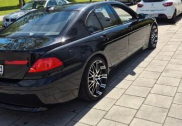 BMW 745 323.000 km 6.599 &euro; München 81737