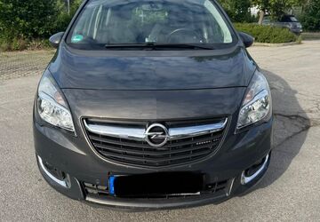 Opel Meriva 36.000 km 7.990 &euro; München 81929