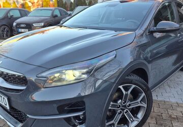 Kia XCeed 66.000 km 20.990 &euro; München 81247