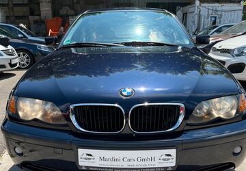 BMW 318 154.821 km 1.999 &euro; München 81479