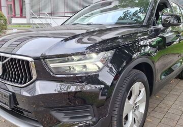 Volvo XC40 58.000 km 27.990 &euro; Unterschleißheim 85716