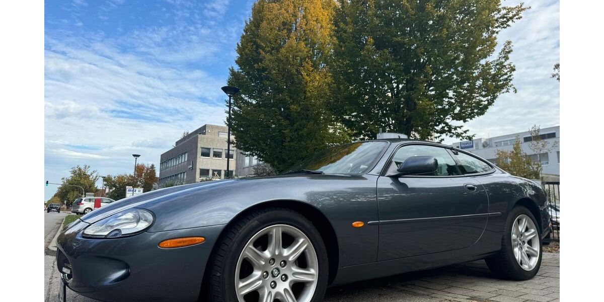 Jaguar XK8 83.000 km 22.990 &euro; Riemerling 85521