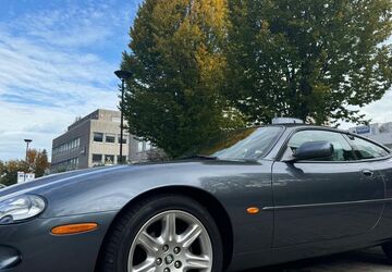 Jaguar XK8 83.000 km 23.240 &euro; Riemerling 85521