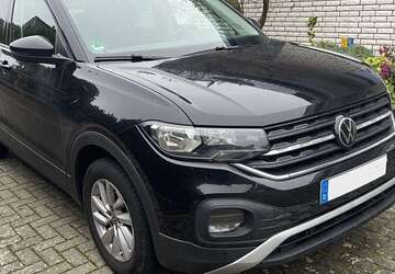 VW T-Cross 27.700 km 19.900 &euro; München 82031