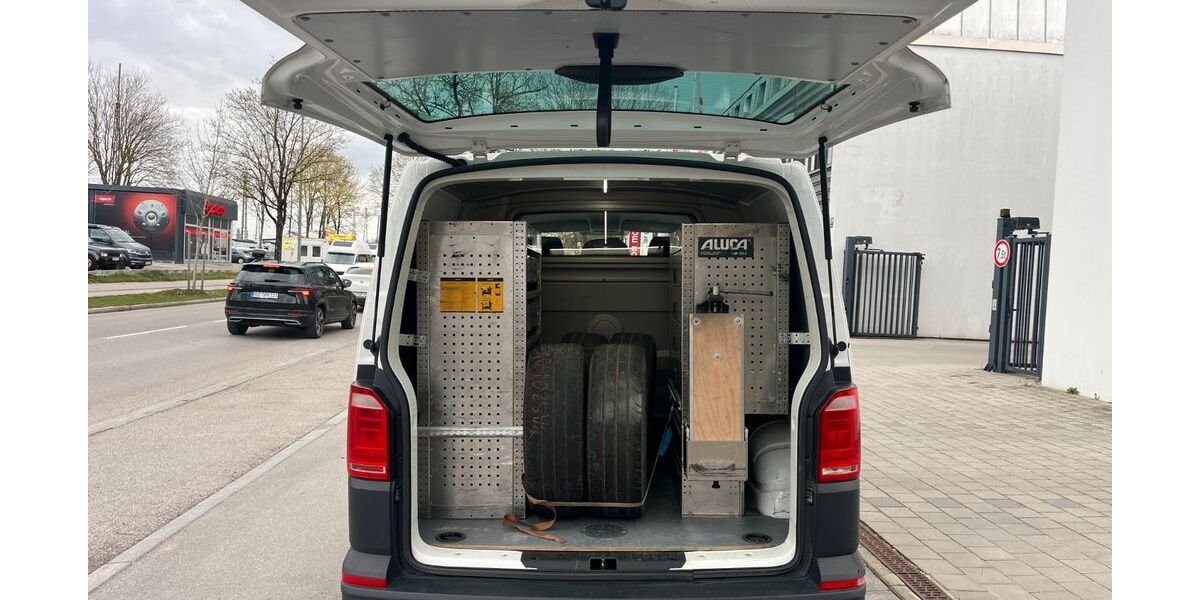 VW T6 Transporter 235.524 km 19.999 &euro; München 81825