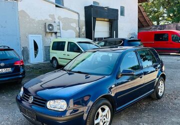 VW Golf 261.000 km 1.699 &euro; Neufahrn 85375