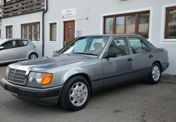 Mercedes-Benz 300 133.000 km 7.990 &euro; München 81479