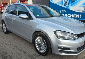 VW Golf 81.000 km 9.700 &euro; Garching 85748