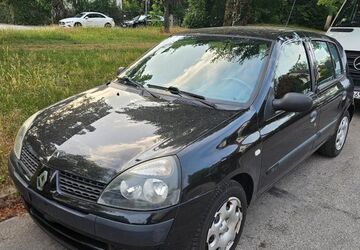 Renault Clio 173.560 km 650 &euro; München 80805