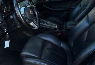 Porsche Macan 74.149 km 42.900 &euro; Egling 82544