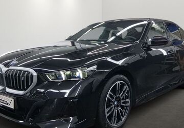 BMW i5 12.173 km 64.990 &euro; München 81827