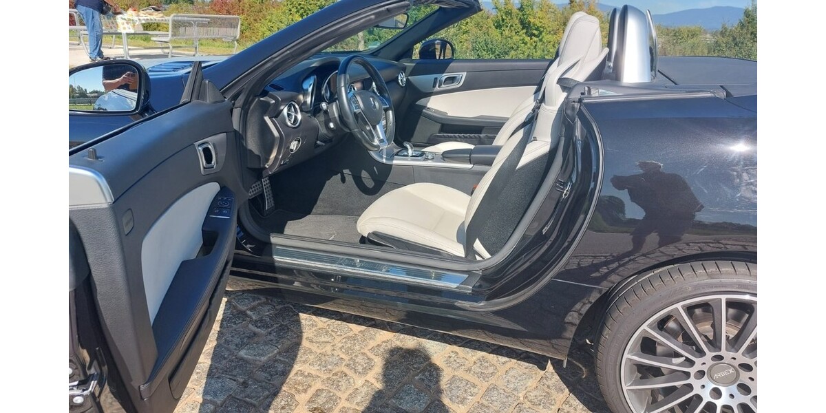 Mercedes-Benz SLK 69.000 km 23.500 &euro; München 80313