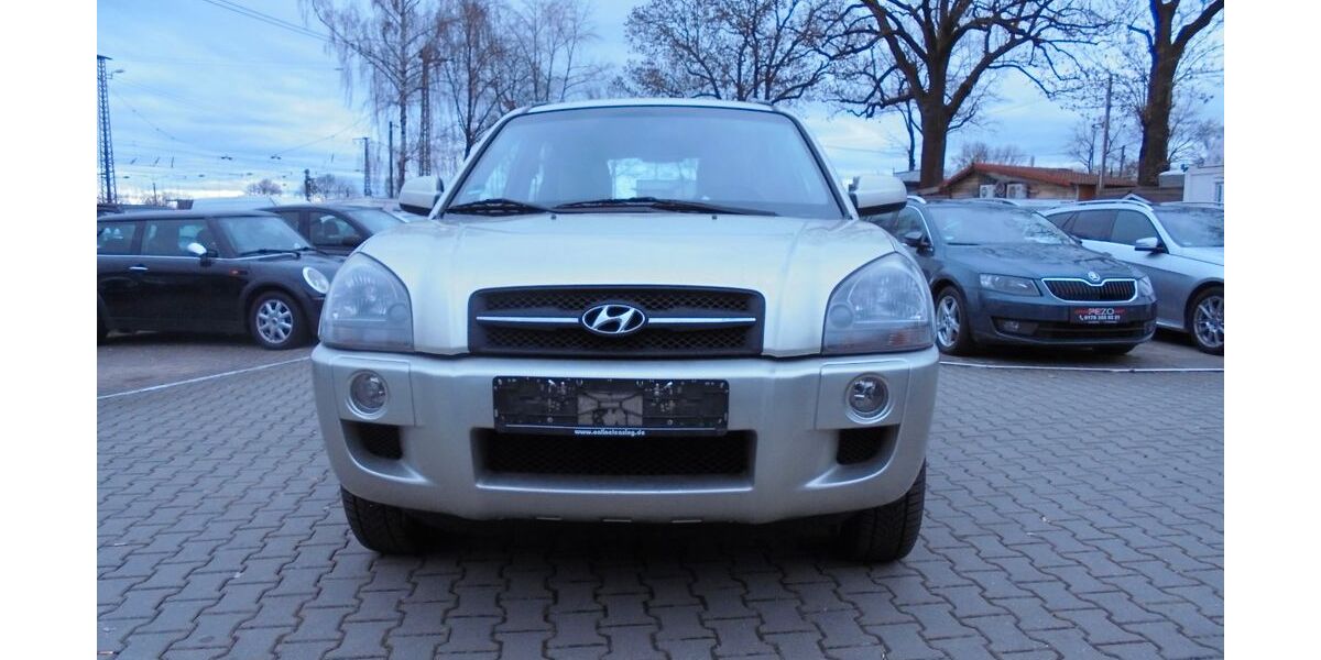 Hyundai TUCSON 229.510 km 3.500 &euro; München OT Trudering-Riem 81825