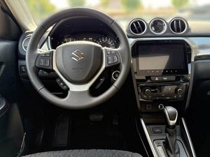 Suzuki VITARA 1.4 COMFORT+ ALLGRIP 6AT 1.500 km 27.490 &euro; Höhenkirchen-Siegertsbrun 85635