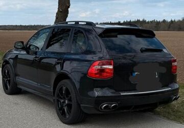 Porsche Cayenne 305.000 km 9.900 &euro; Gröbenzell 82194