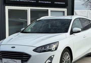 Ford Focus 214.742 km 9.490 &euro; Hofolding (Bei München) 85649