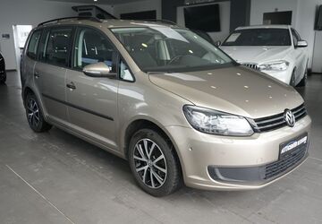 VW Touran 273.490 km 6.980 &euro; Neufahrn 85375