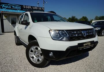 Dacia Duster 92.935 km 7.950 &euro; München 81829