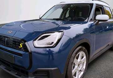 Mini Countryman SE All4 1.489 km 39.990 &euro; München 80788