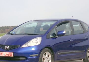 Honda Jazz 112.000 km 5.780 &euro; Holzkirchen 83607