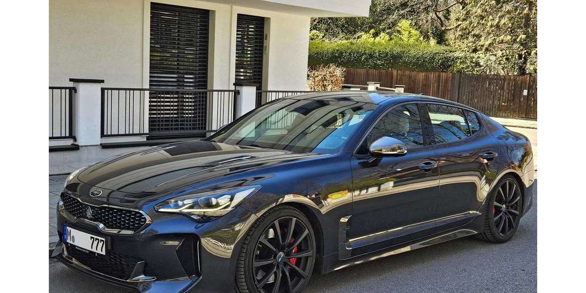 Kia Stinger 66.300 km 28.700 &euro; München, Landeshauptstadt 81545