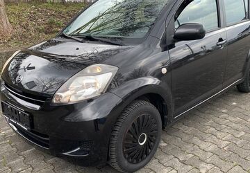 Daihatsu Sirion 170.234 km 1.699 &euro; München 81243
