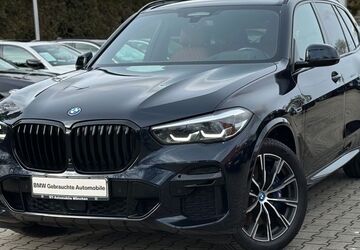 BMW X5 126.000 km 44.950 &euro; München 81243