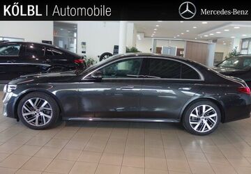 Mercedes-Benz E 220 13.737 km 51.990 &euro; Unterschleißheim 85716