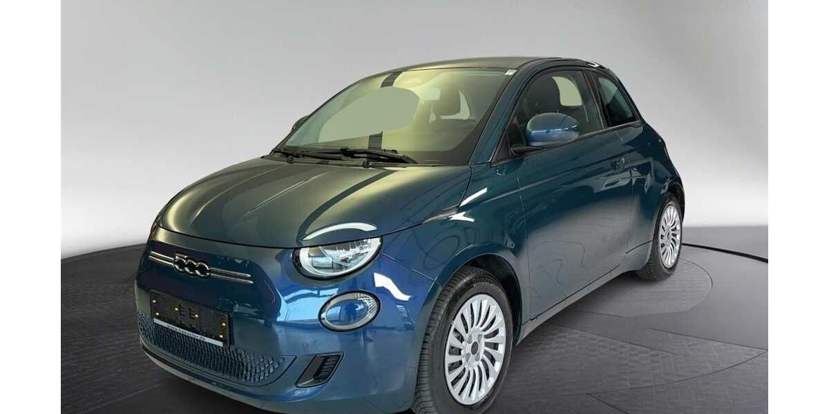 Fiat 500e 12.400 km 19.890 &euro; München 80339