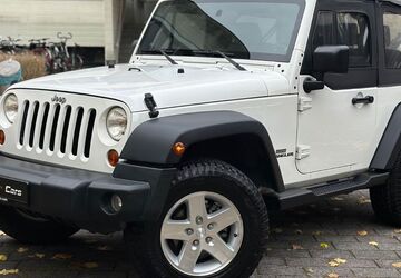 Jeep Wrangler 64.000 km 18.999 &euro; München 81677