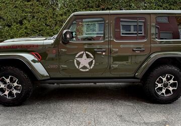 Jeep Wrangler 50.000 km 43.980 &euro; München 81827