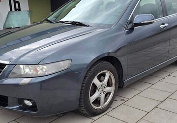 Honda Accord 220.000 km 1.999 &euro; Fürstenfeldbruck 82256